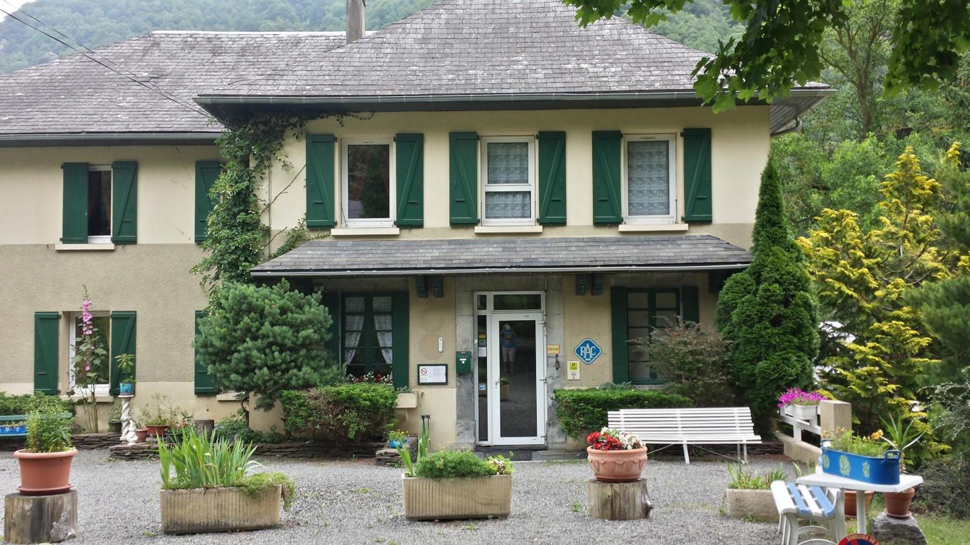 Hôtel du Val d'Aure Cadéac Exterior foto