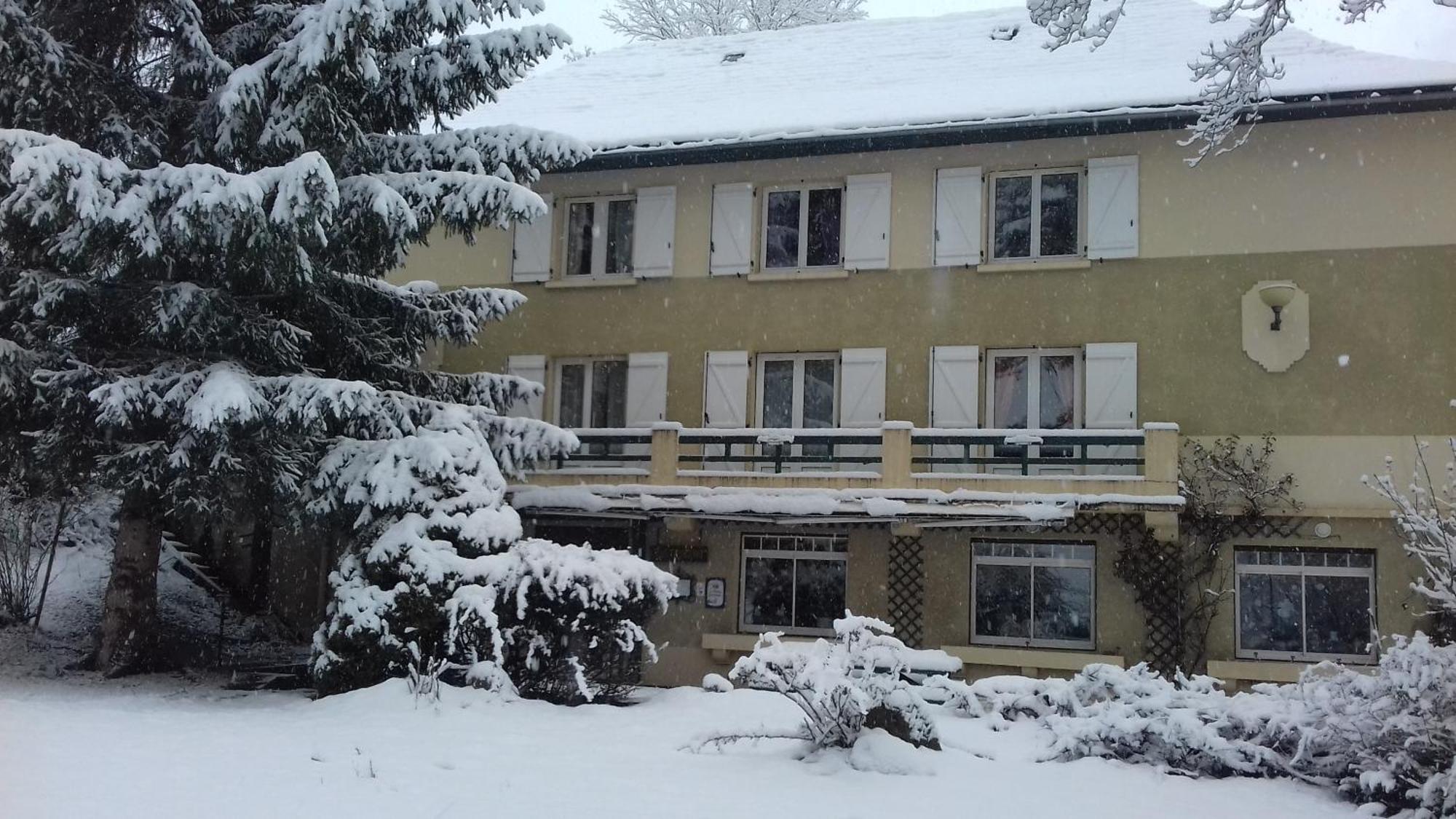 Hôtel du Val d'Aure Cadéac Exterior foto